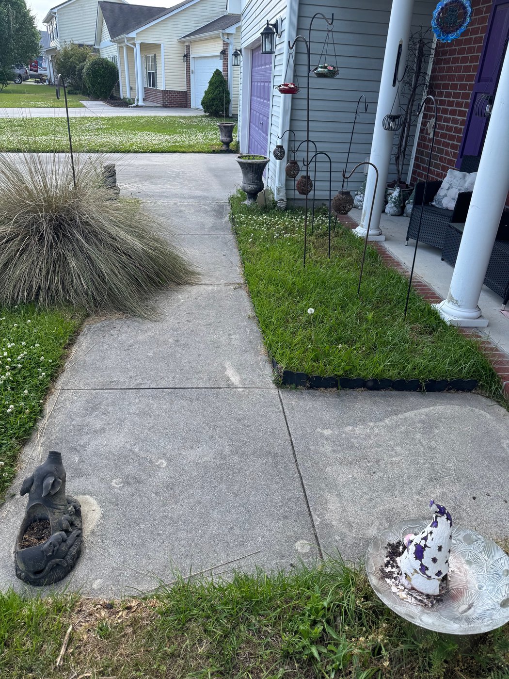 Michigan walkway before pressure washing